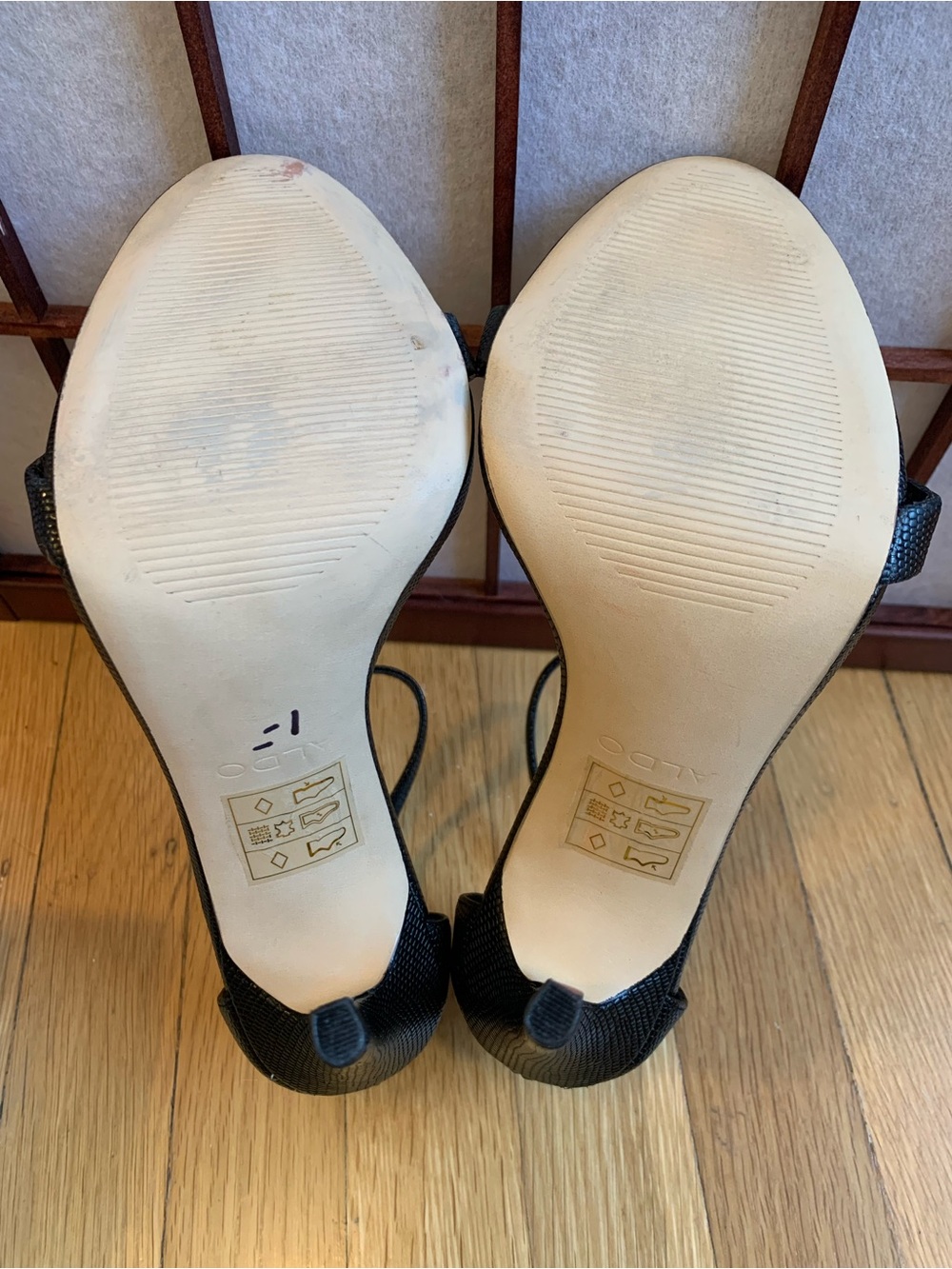 GUC ALDO Hi-Heel Black Women's Ankle Strap Textured Leather Sandals in Size 7.5M - Picture 13 of 15